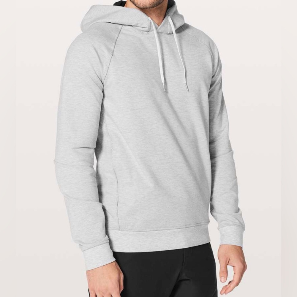 Lululemon City Sweat Pullover Hoodie
Heathered Ultra Light Grey size M